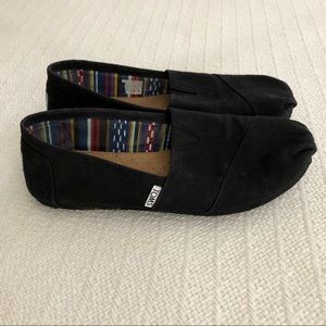 Toms Canvas Shoes size 8.5